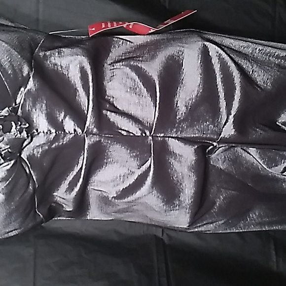 R&M RICHARDS SEXY EVENING DRESS - Picture 5 of 9